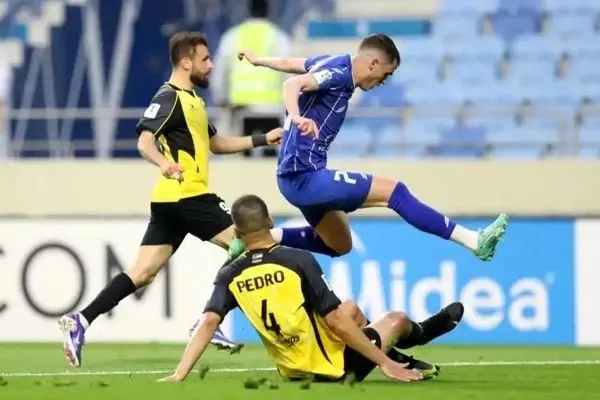 پخش زنده بازی فوتبال الحسین اردن و استقلال امروز از شبکه سه سیما