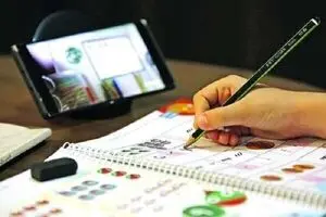 دستمزد ۲۰ دلاری علیه آموزش مجازی