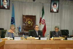 حسینی و نهاوندیان جایگزین فرزین و پرویزیان در شورای پول و اعتبار شدند