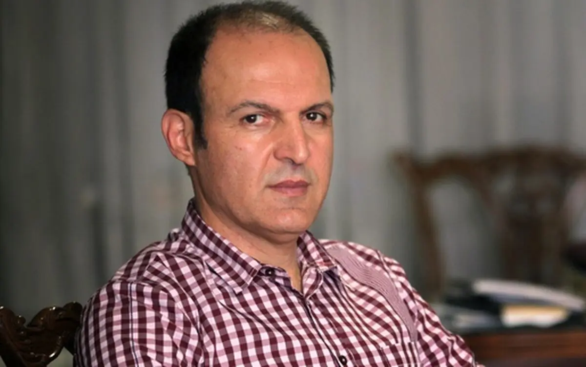 گفتگو/نسیم:: ساداتیان: با بازگشت گوهر خیراندیش فیلمبرداری"آذر، شهدخت، پرویز و دیگران" آغاز شد؛ بهبودی کامل نیافته اما تمایل دارد کار را ادامه دهد/ تأخیر داشتیم اما تا ۱۰ آذرماه فیلمرداری را تمام میکنیم