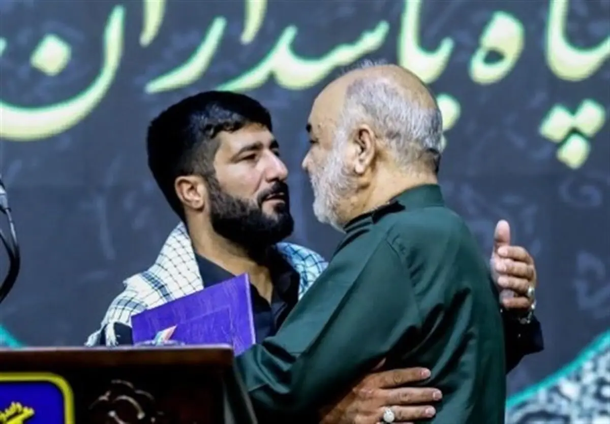 خادم فداکار حرم شاهچراغ پاسدار شد
