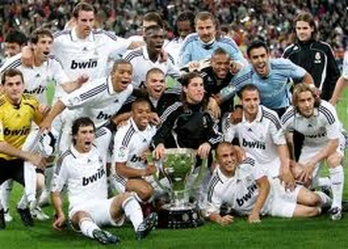 پاسخ رسمی رئال مادرید به پرسپولیس؛ کهکشانی‌ها آماده برگزاری بازی دوستانه در ۲۰۱۴