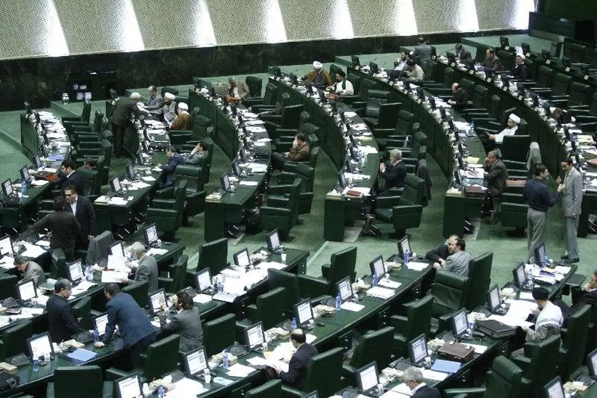 ادامه بررسی جزئیات بودجه در مجلس