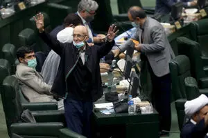 گزارش جدید مجلس درباره حجاب/بخشی از گزارش قرائت نشد!