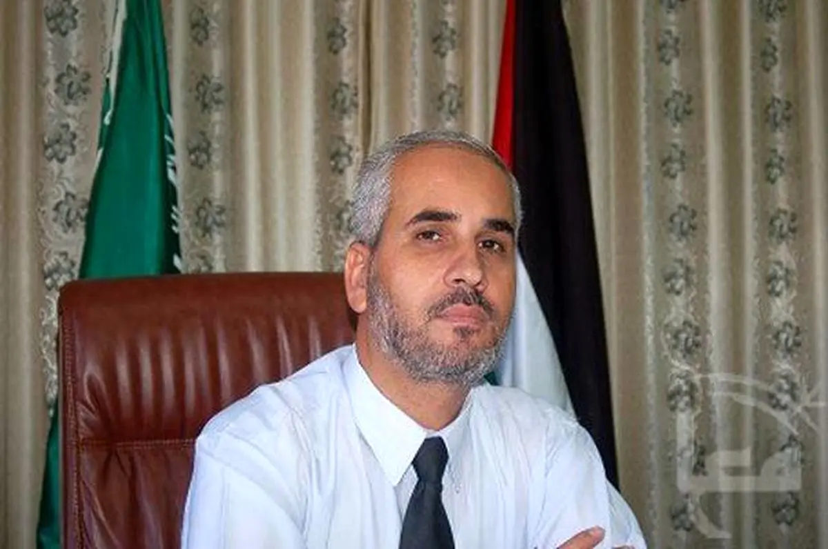 توصیه‌ی سخنگوی حماس به محمود عباس