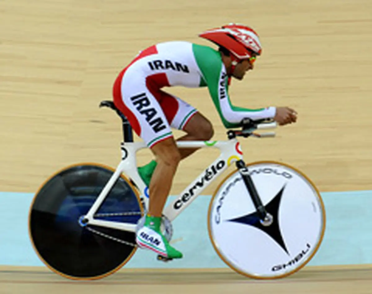 میر صمد پورسیدی دوم آسیا شد؛ پتروشیمی تبریز و پیشگامان کویر یزد در رده‌های برتر تیمی