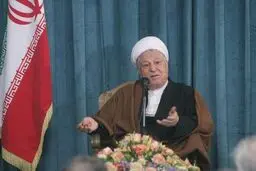 هاشمی رفسنجانی: همدلی داخلی مانع تأثیر مزاحمت‌های خارجی بر پیشرفت کشور می‌شود