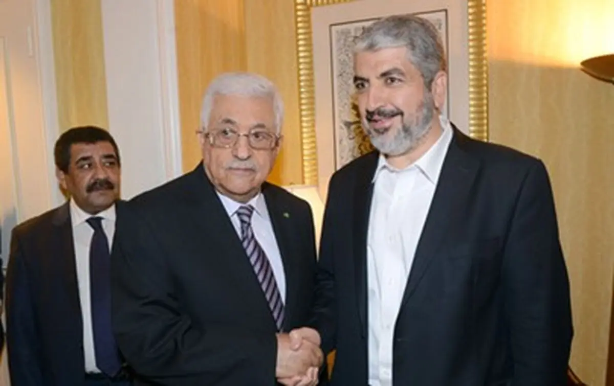 دیدار محمود عباس و خالد مشعل در دوحه