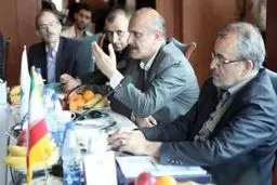 استاندار فارس: وضعیت نامساعد منابع زیر زمینی آب و دریاچه‌های استان نگران‌کننده است