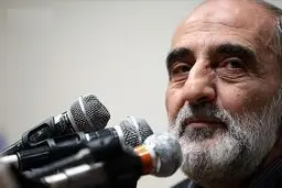 حسین شریعتمداری: مبادا زیر تابلو برد-برد رقیب تبدیل به شریك شود