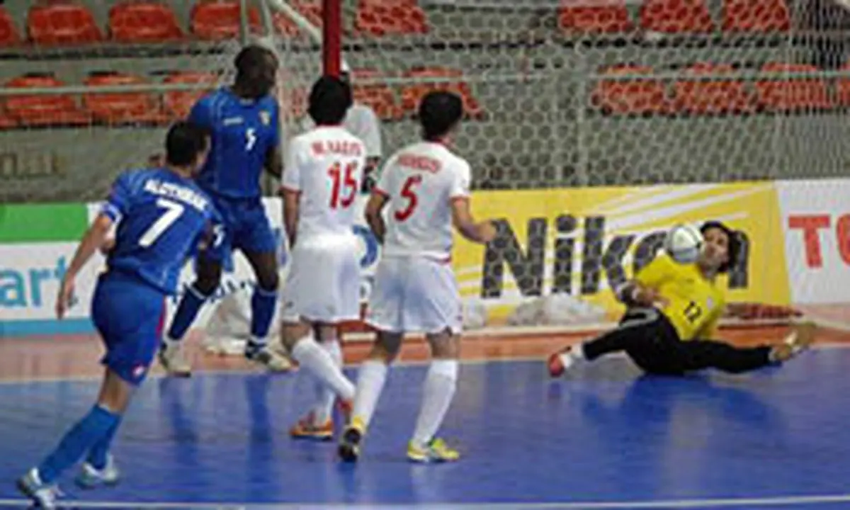 تیم فوتسال ماهان تندیس قم قهرمان جام حذفی شد