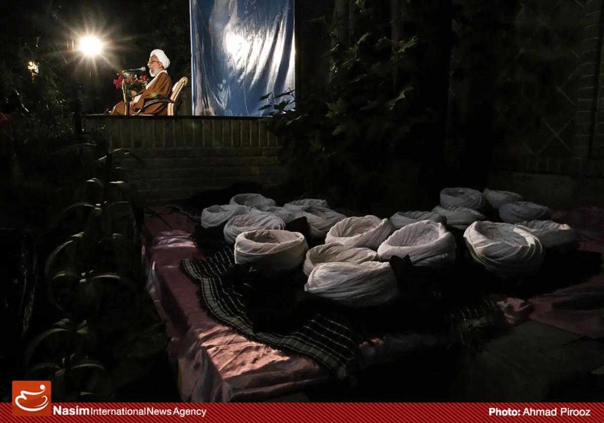 گزارش تصویری::  عمامه‌گذاری طلاب در حوزه علمیه امام خمینی(ره) تهران