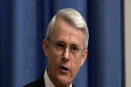 یک سناتور آمریکایی از بشار اسد تشکر کرد