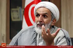 طائب: رئیس‌جمهور مقنن اسلام نیست، مجری احکام اسلام است