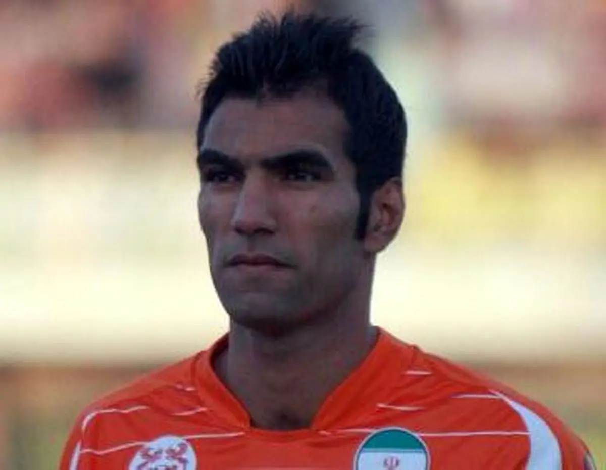 مهرداد پولادی: تیم ملی بدون حاشیه تمرینات خود را سپری می‌کند