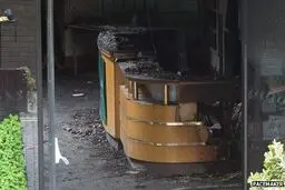 انفجار بمب، بخش‌هایی از هتلی در ایرلند شمالی را تخریب کرد