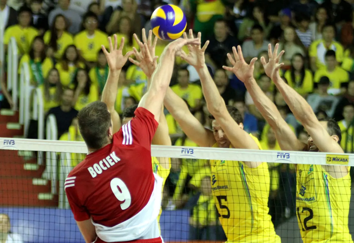 تیم ملی والیبال لهستان در دومین دیدار خود برابر برزیل به پیروزی رسید