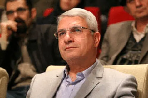 مدیرکل دفتر صادرات معاونت صنایع دستی از سمت خود بركنار شد