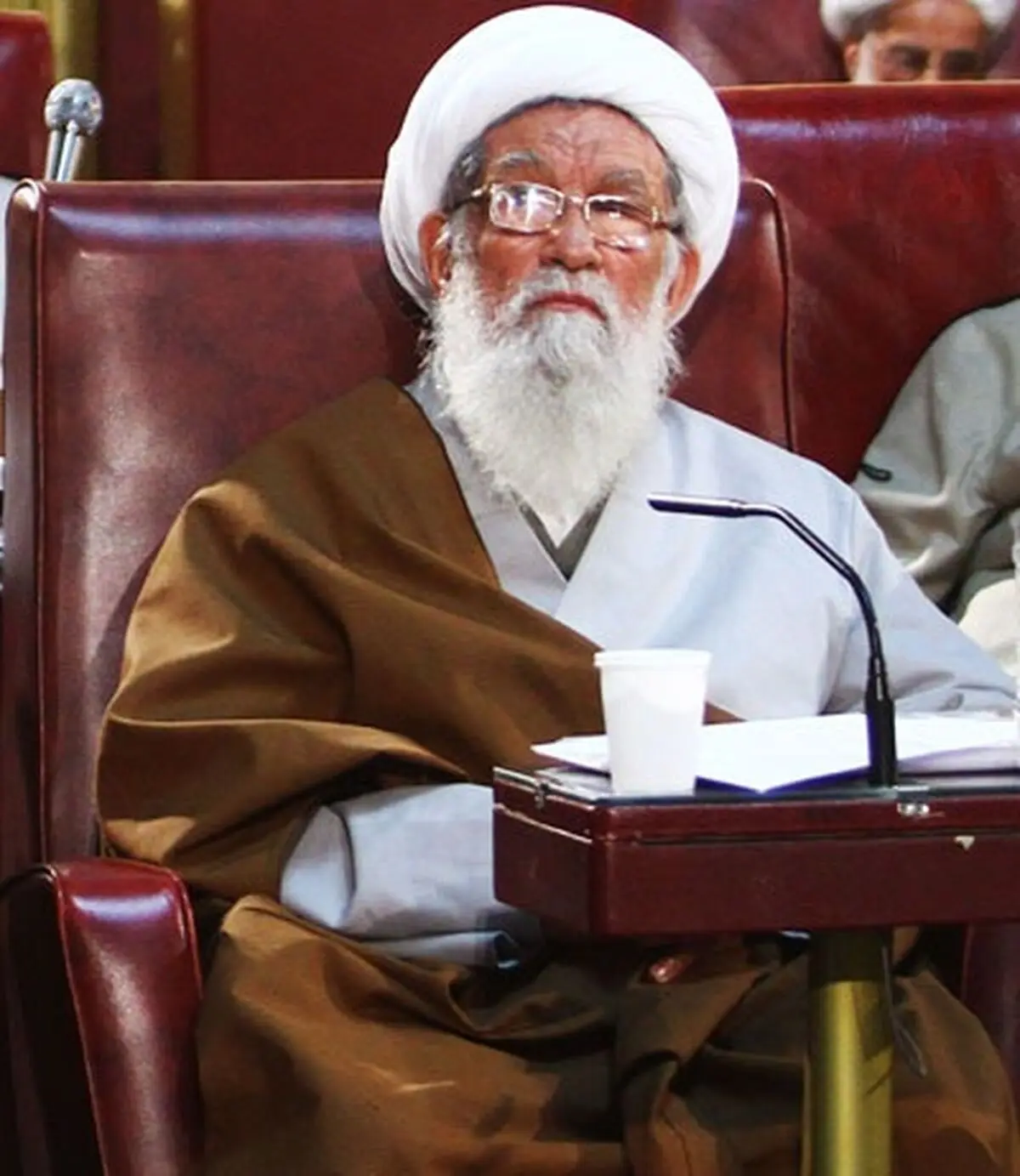 آیت‌الله معصومی: برای تداوم راه باید نیروهای انقلابی را در صحنه نگاه داریم