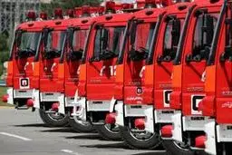 حریق کارخانه تولید چسب در مشهد مهار و اطفاء شد