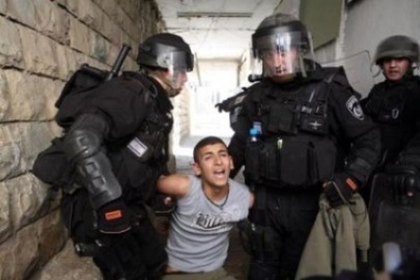 نظامیان صهیونیست ۱۴ فلسطینی را بازداشت کردند
