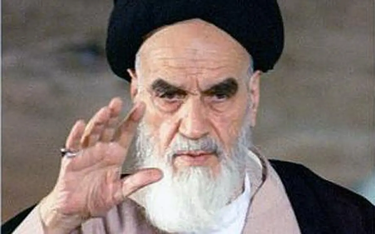 جمعی از معاونان و مدیران وزارت ارشاد با آرمان‌های امام خمینی(ره) تجدید بیعت كردند