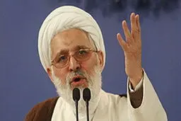 آیت‌الله ایمانی: دولت بر اساس قانون موظف به ایجاد فضای گرایش به معنویت است