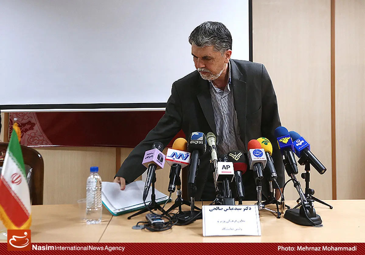 معاون فرهنگی ارشاد از معرفی مدیرعامل بنیاد ادبیات داستانی تا دو هفته دیگر خبر داد 