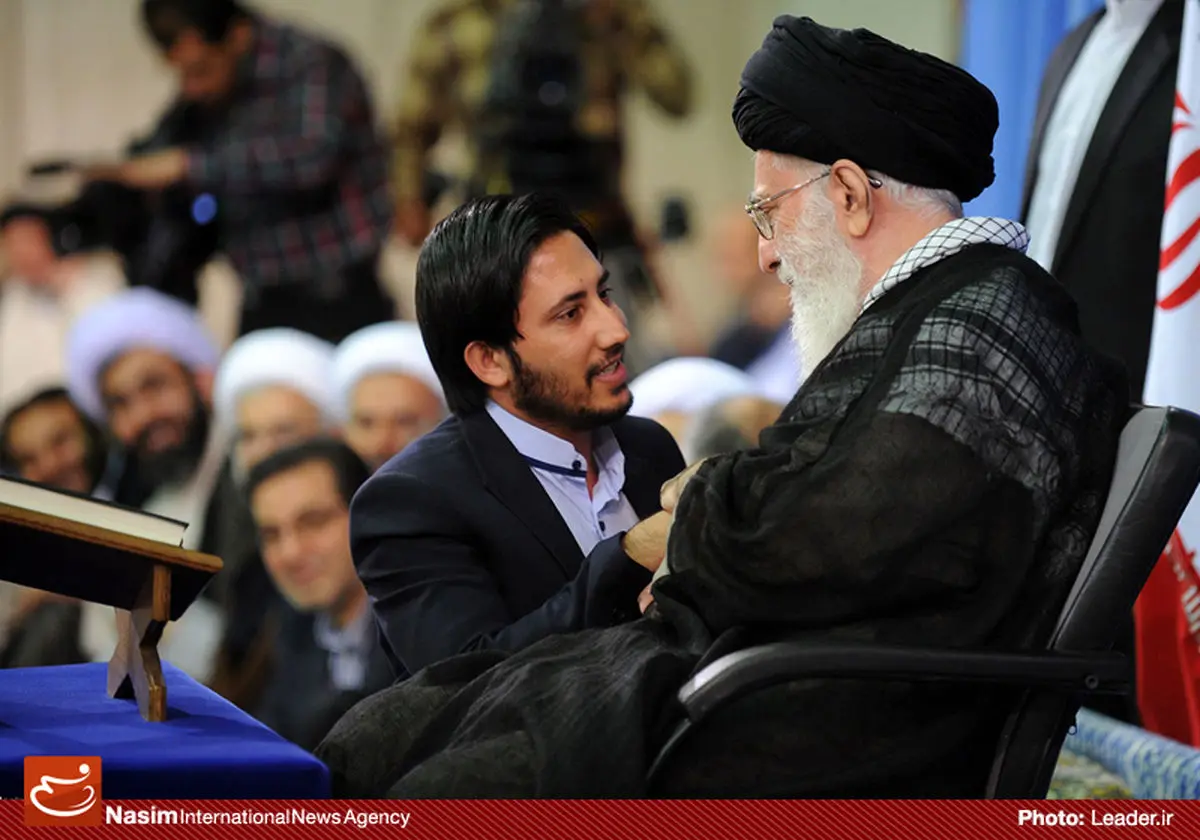 گزارش تصویری:: دیدار اساتید، قاریان و حافظان برتر مسابقات بین‌المللی قرآن کریم با رهبر انقلاب