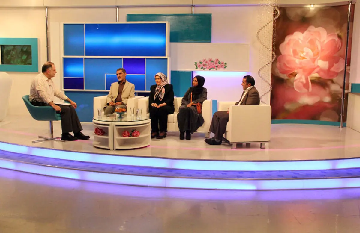 "زنده باد زندگی" قیام ۱۵ خرداد را با حضور خانواده شهید این واقعه واكاوی میكند