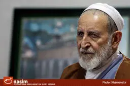 آیت‌الله یزدی: عنایت الهی بود که ذهن خبرگان به سمت آیت‌الله خامنه‌ای رفت