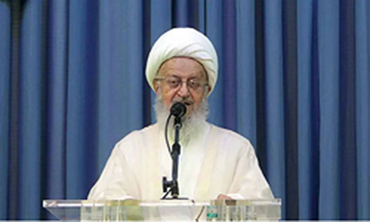 آیت‌الله مکارم شیرازی: مبلغان فعال در مناطق سنی نشین مرزداران مکتب اهل بیت(ع) هستند
