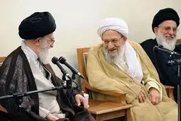 رهبر معظم انقلاب از آیت‌الله مهدوی‌کنی عیادت کردند