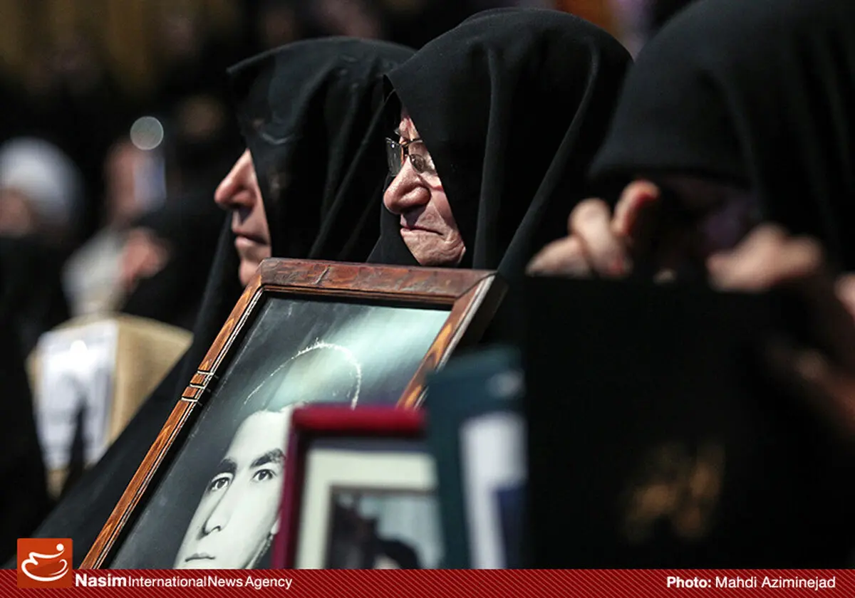 مادران شهدای گمنام تقدیر شدند
