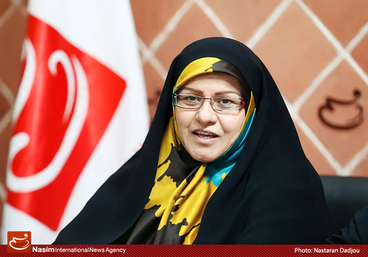 فرحناز رافع: جمعیت‌های ملی نباید سیاسی شوند