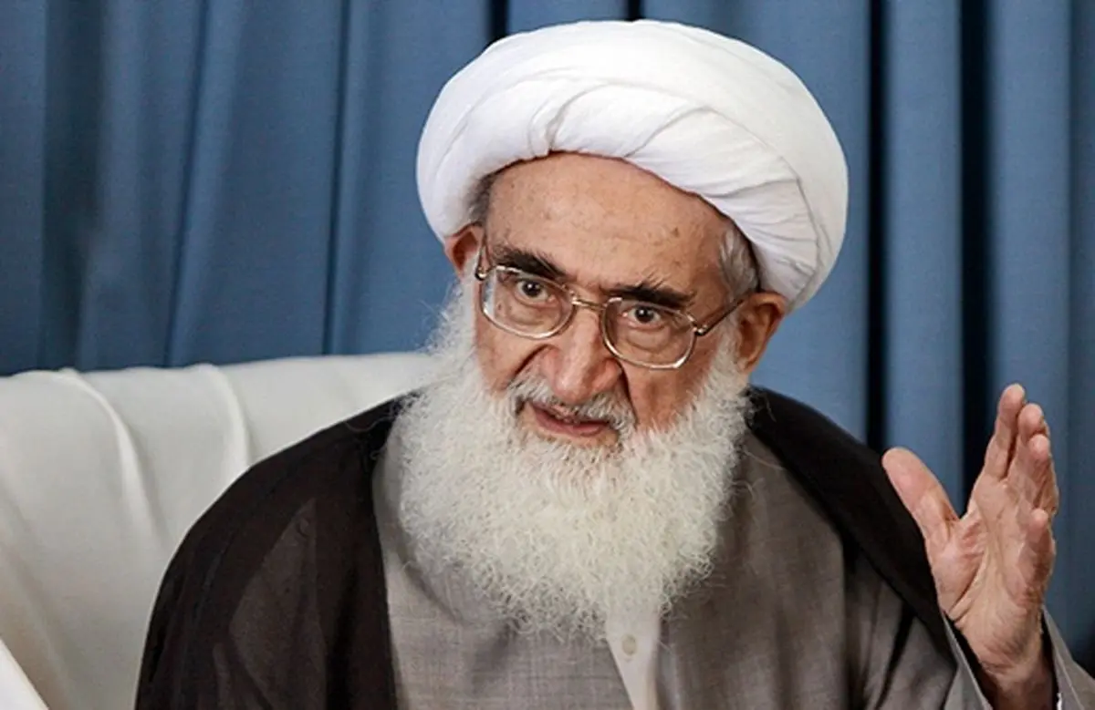 آیت‌الله نوری همدانی از آیت‌الله مهدوی کنی عیادت کرد