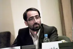 محمد حسنی: خود را بدهکار انقلاب می‌دانم؛ حتی یك سفر خارجی نرفتم