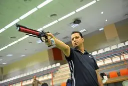 ابراهیم برخورداری به فینال رشته تپانچه ۱۰ متر بادی مسابقات جهانی رسید