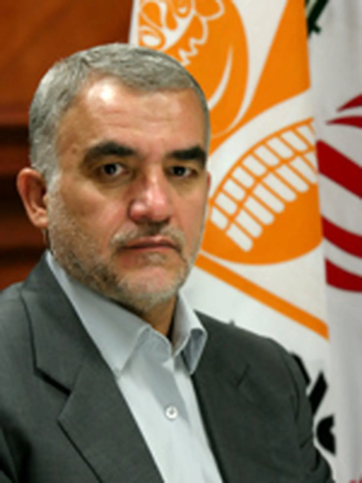 جمعه‌ای: آقای میرولد با بغضی در گلو، بزرگ‌منشانه و متواضعانه از همکاران خداحافظی کرد