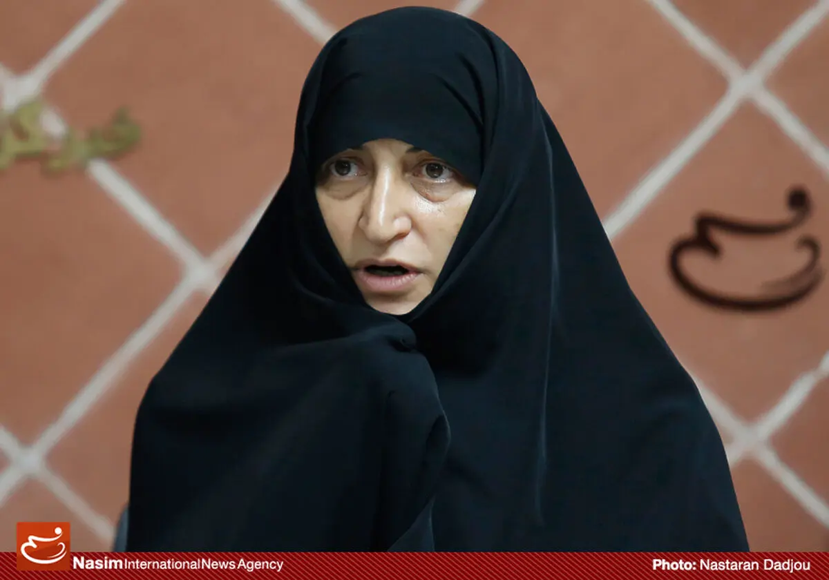لاله افتخاری: آیت‌الله مهدوی کنی بر گردن همه گروه‌های سیاسی حق پدری دارند