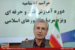 علی ربیعی از آیت‌الله مهدوی‌کنی عیادت کرد