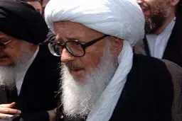 آیت‌‌الله وحید خراسانی: همه برای سلامتی آیت‌الله مهدوی کنی دعا کنند