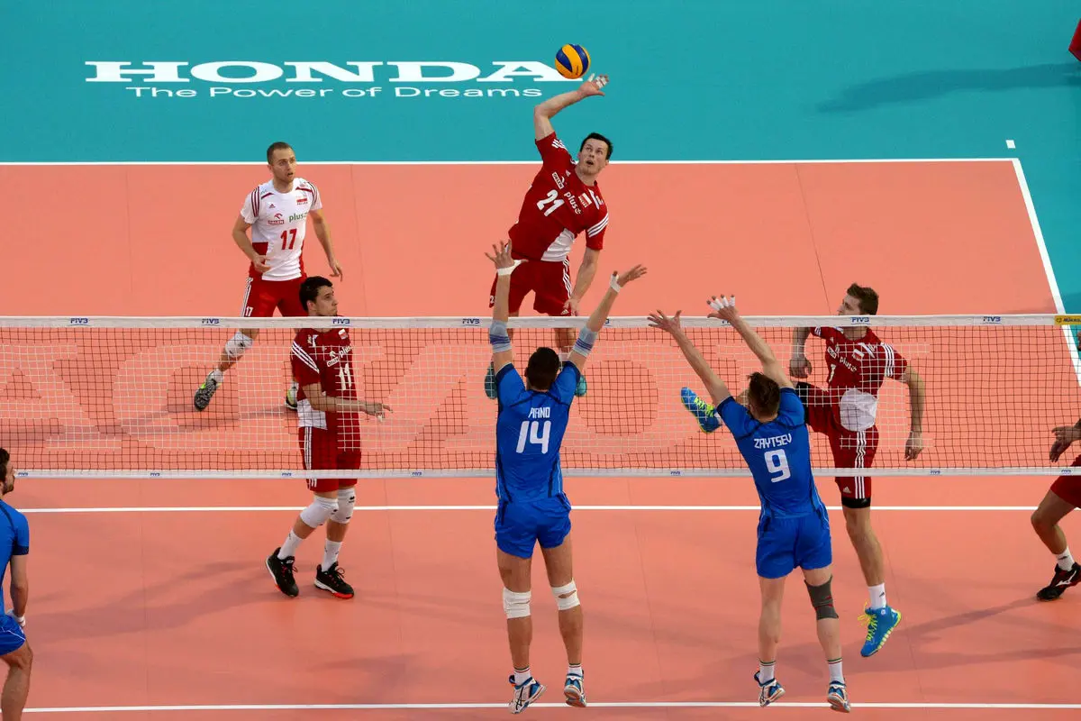 تیم ملی والیبال ایتالیا با نتیجه ۳ بر یک از سد لهستان گذشت