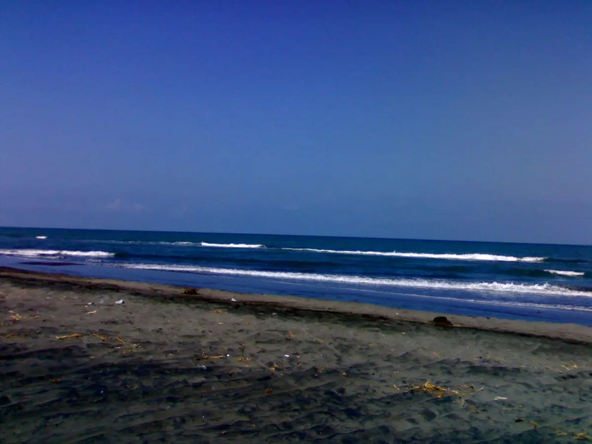 مدیرکل بنادر و دریانوردی گیلان: تاسیسات بندری لنگرود در شرق گیلان ساخته می‌شود