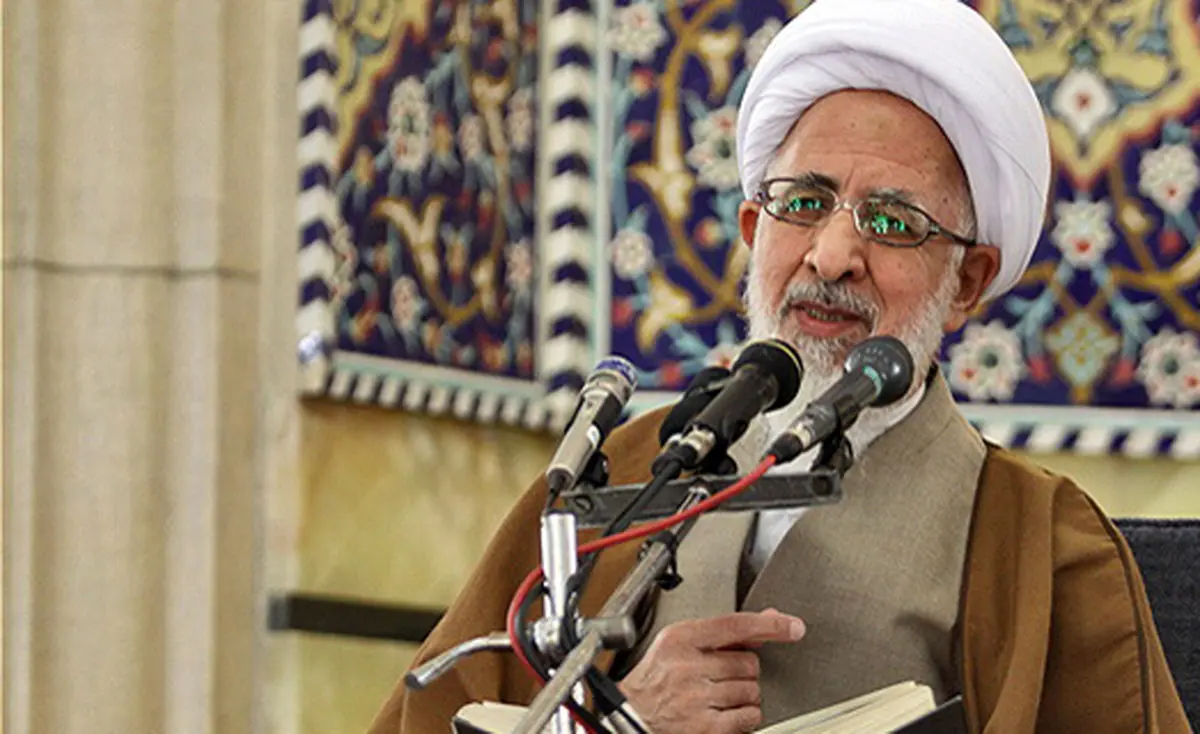 آیت‌الله جوادی آملی:  به جای تلاش و اصرار بر دیدن امام معصوم تلاش کنیم تا مورد نظر امام قرار بگیریم