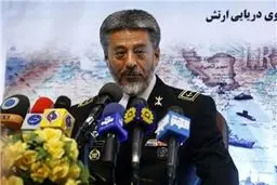 امیر سیاری: ناوگروه نیروی دریایی عمان صبح امروز در بندرعباس پهلو گرفت