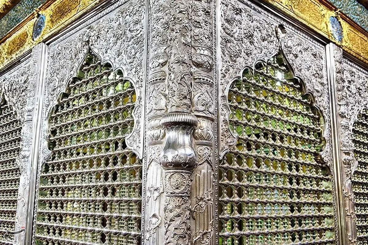 چهار پنجره ضریح خیمه‌گاه کربلا ساخته می‌شود