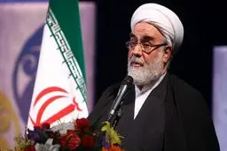 رئیس دفتر مقام معظم رهبری: خانم معصومه آباد برای مردان هم اسوه هستند