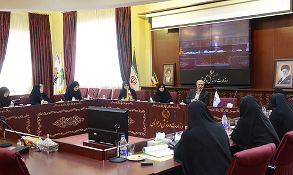  گودرزی: باید چالش‌های ورزش زنان از همه جوانب بررسی شود