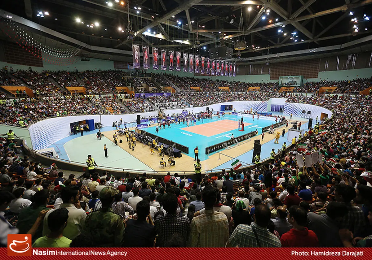 داوران دیدار والیبال ایران و لهستان فردا وارد تهران می‌شوند